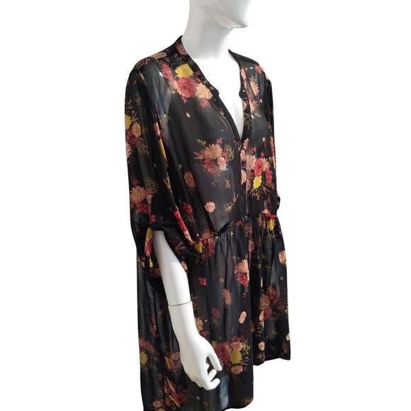 Torrid Women's size 3X Floral Sheer Hi-Low Whimsigoth Witchy Fairy Chiffon Top - Picture 3 of 13